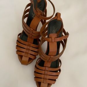Saint Laurent Tan Platform Sandals Size 8 (38)